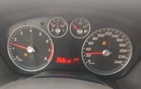 Ford Focus II рестайлинг, 2007 год, 390 000 рублей, 18 фотография