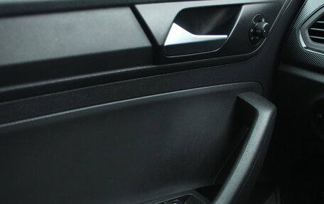 Volkswagen Polo VI (EU Market), 2021 год, 1 685 000 рублей, 11 фотография