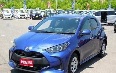Toyota Yaris, 2021 год, 850 001 рублей, 1 фотография