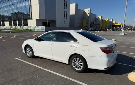 Toyota Camry, 2017 год, 1 380 000 рублей, 2 фотография