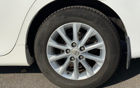 Toyota Camry, 2017 год, 1 380 000 рублей, 4 фотография