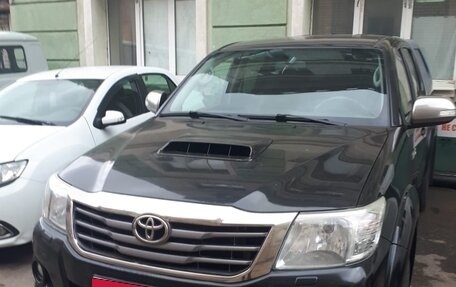 Toyota Hilux VII, 2014 год, 1 800 000 рублей, 1 фотография