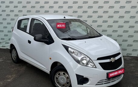 Chevrolet Spark III, 2012 год, 645 000 рублей, 1 фотография