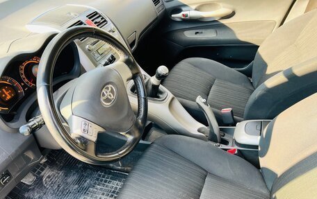Toyota Auris II, 2007 год, 679 000 рублей, 18 фотография