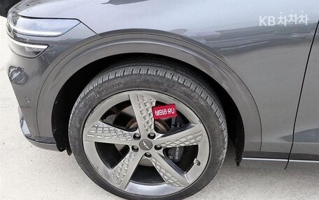 Genesis GV70, 2021 год, 3 318 000 рублей, 19 фотография