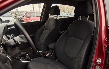 Hyundai Solaris II рестайлинг, 2015 год, 767 000 рублей, 11 фотография