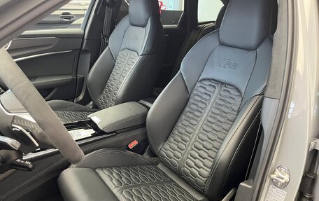 Audi RS 6, 2021 год, 18 990 000 рублей, 9 фотография