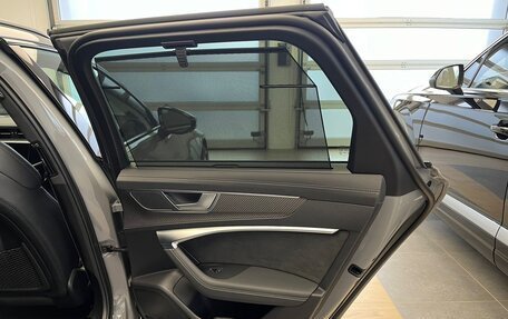 Audi RS 6, 2021 год, 18 990 000 рублей, 14 фотография