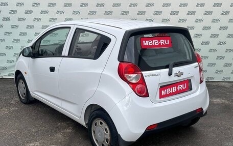Chevrolet Spark III, 2012 год, 645 000 рублей, 5 фотография