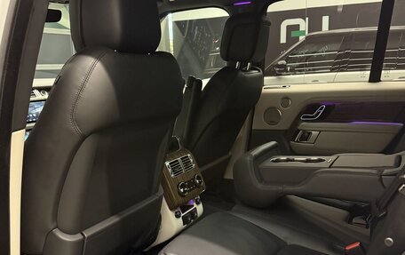 Land Rover Range Rover IV рестайлинг, 2020 год, 11 100 000 рублей, 15 фотография