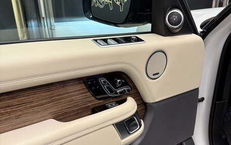 Land Rover Range Rover IV рестайлинг, 2020 год, 11 100 000 рублей, 17 фотография