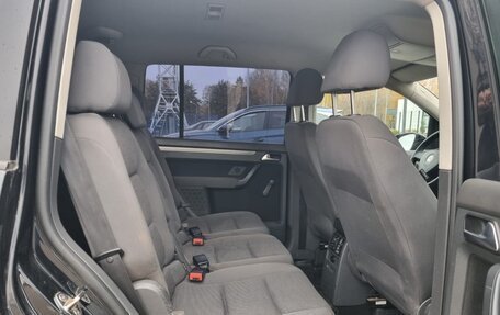 Volkswagen Touran III, 2010 год, 790 000 рублей, 16 фотография