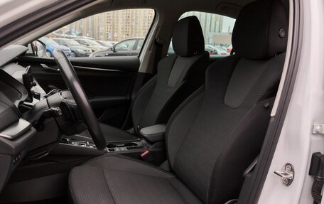 Skoda Octavia IV, 2021 год, 2 300 000 рублей, 9 фотография