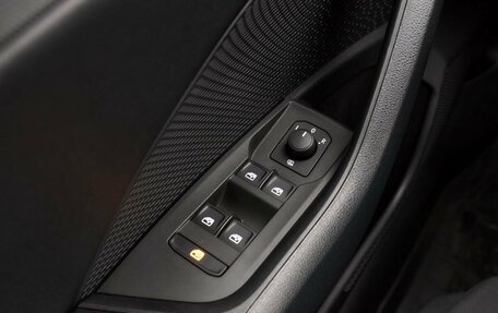 Skoda Octavia IV, 2021 год, 2 300 000 рублей, 7 фотография