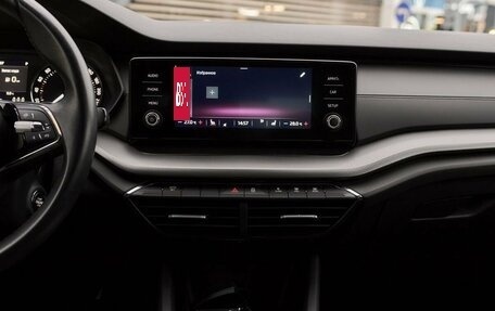 Skoda Octavia IV, 2021 год, 2 300 000 рублей, 13 фотография