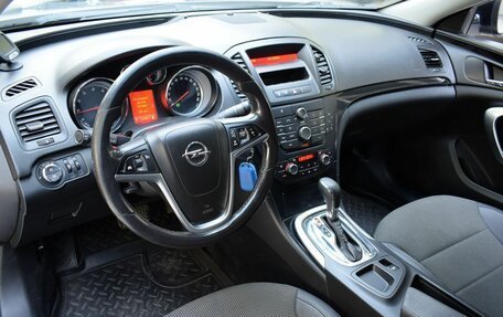 Opel Insignia II рестайлинг, 2011 год, 815 000 рублей, 9 фотография