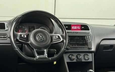 Volkswagen Polo VI (EU Market), 2018 год, 949 999 рублей, 6 фотография