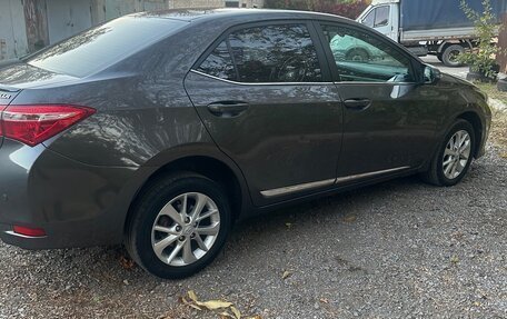 Toyota Corolla, 2013 год, 1 400 000 рублей, 4 фотография