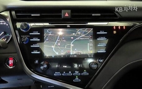 Toyota Camry, 2020 год, 2 318 000 рублей, 11 фотография