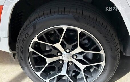 Jeep Cherokee, 2023 год, 2 218 000 рублей, 17 фотография