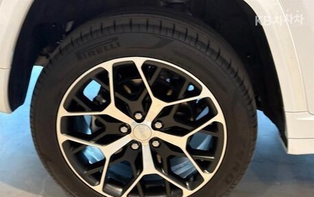 Jeep Cherokee, 2023 год, 2 218 000 рублей, 20 фотография