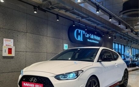 Hyundai Veloster II, 2022 год, 1 818 000 рублей, 2 фотография