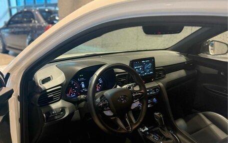 Hyundai Veloster II, 2022 год, 1 818 000 рублей, 6 фотография