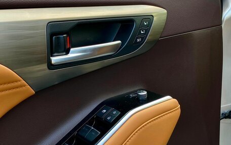 Toyota Highlander, 2025 год, 6 130 000 рублей, 18 фотография