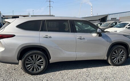 Toyota Highlander, 2025 год, 5 600 000 рублей, 5 фотография