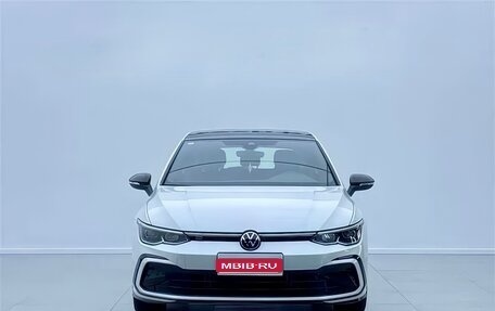 Volkswagen Golf VIII, 2022 год, 2 270 000 рублей, 1 фотография