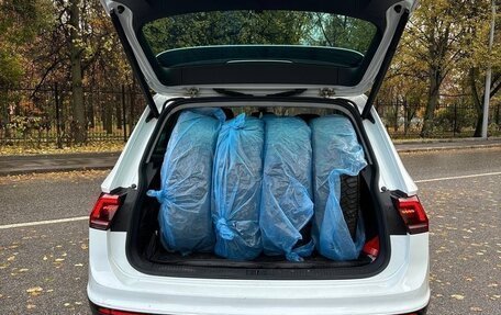 Volkswagen Tiguan II, 2019 год, 2 499 999 рублей, 3 фотография