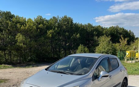 Peugeot 308 II, 2010 год, 550 000 рублей, 2 фотография