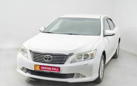 Toyota Camry, 2012 год, 1 899 000 рублей, 1 фотография