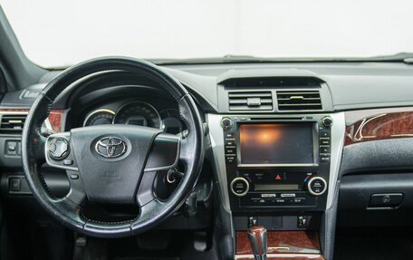 Toyota Camry, 2012 год, 1 899 000 рублей, 14 фотография