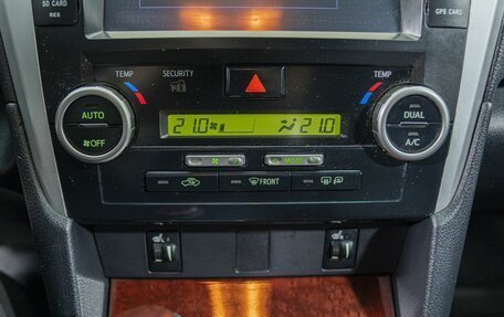 Toyota Camry, 2012 год, 1 899 000 рублей, 18 фотография