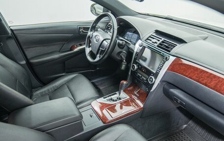 Toyota Camry, 2012 год, 1 899 000 рублей, 23 фотография