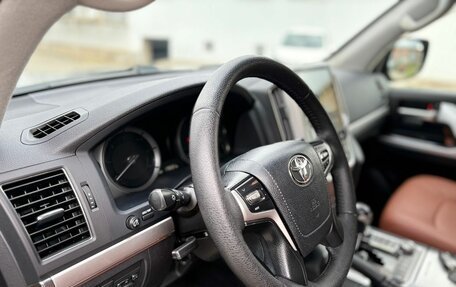 Toyota Land Cruiser 200, 2016 год, 5 250 000 рублей, 12 фотография