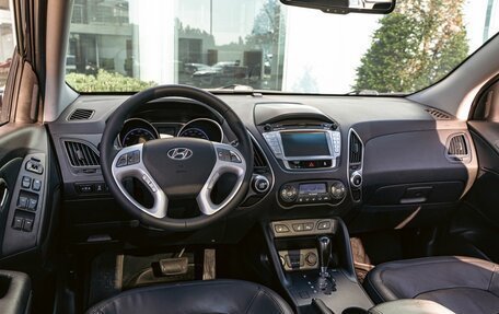 Hyundai ix35 I рестайлинг, 2013 год, 1 095 000 рублей, 15 фотография