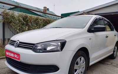 Volkswagen Polo VI (EU Market), 2011 год, 700 000 рублей, 1 фотография