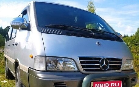 SsangYong Istana, 2001 год, 600 000 рублей, 1 фотография