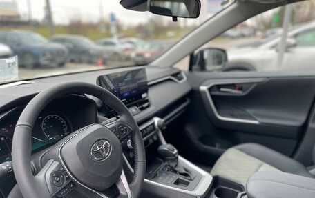 Toyota RAV4, 2025 год, 3 890 000 рублей, 10 фотография