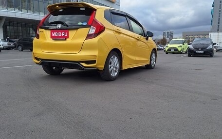 Honda Fit III, 2018 год, 1 450 000 рублей, 2 фотография