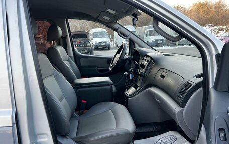 Hyundai Grand Starex Grand Starex I рестайлинг 2, 2009 год, 950 000 рублей, 13 фотография