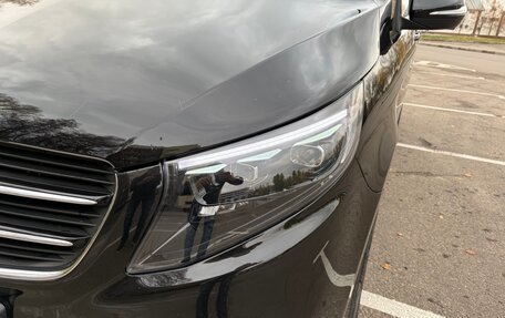 Mercedes-Benz V-Класс, 2018 год, 3 800 000 рублей, 19 фотография