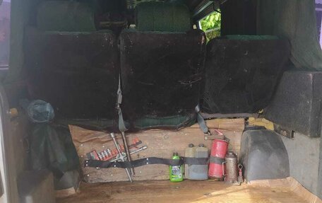 SsangYong Istana, 2001 год, 600 000 рублей, 9 фотография