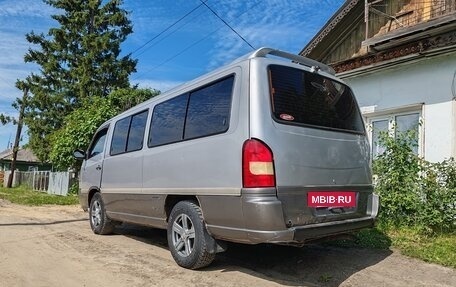 SsangYong Istana, 2001 год, 600 000 рублей, 10 фотография