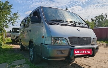 SsangYong Istana, 2001 год, 600 000 рублей, 7 фотография