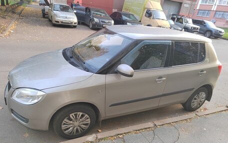 Skoda Fabia II, 2008 год, 550 000 рублей, 3 фотография