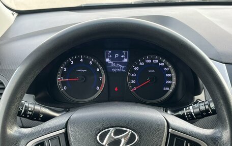 Hyundai Solaris II рестайлинг, 2015 год, 865 000 рублей, 15 фотография