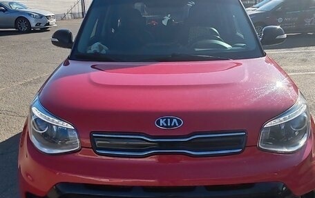 KIA Soul II рестайлинг, 2016 год, 1 300 000 рублей, 3 фотография